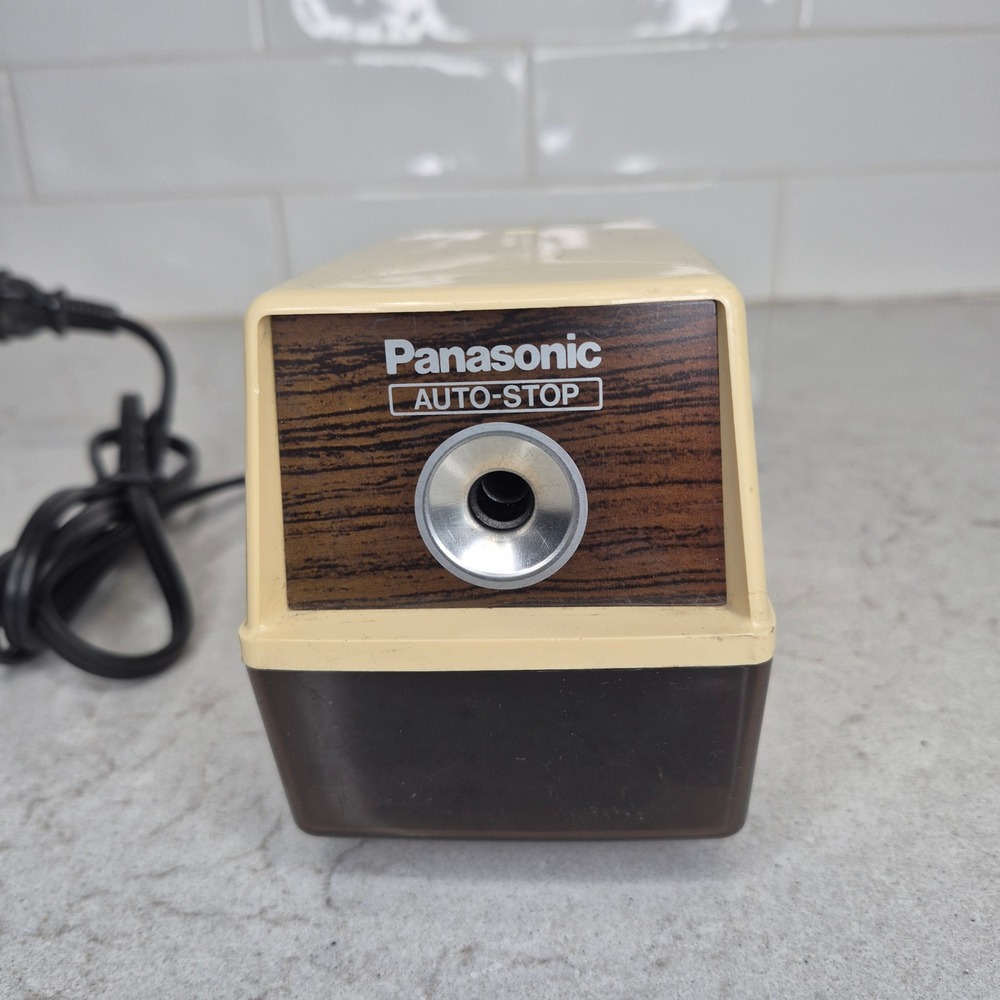 Panasonic Pencil Sharpener Auto-Stop KP-100 Beige‎ Brown